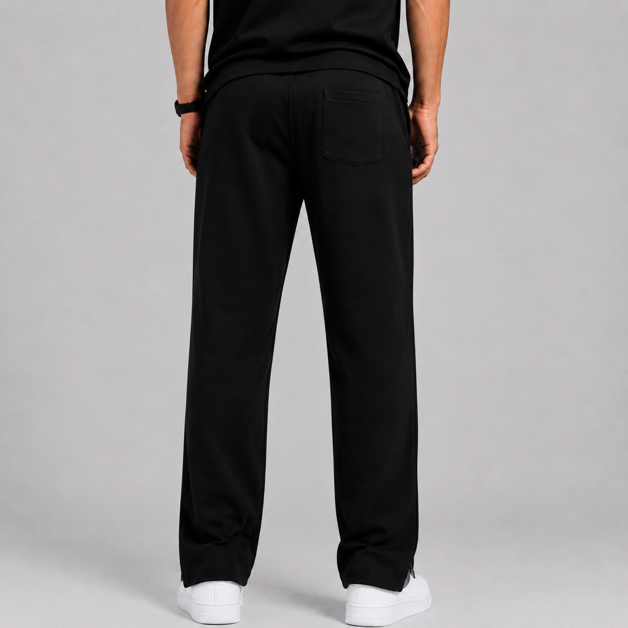 URBAN FLOW BLACK SWEATPANT